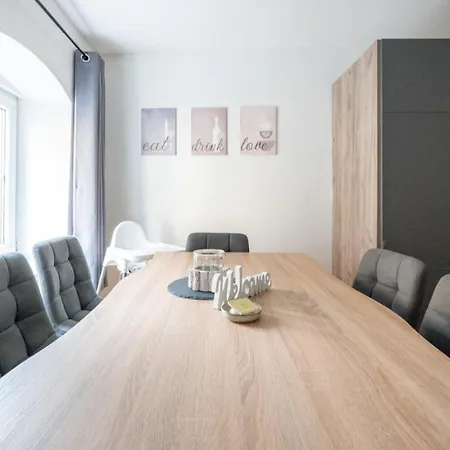 Appartamento Large Maisonette I 90 M2 I For Groups & Families I 9 Guests I 3