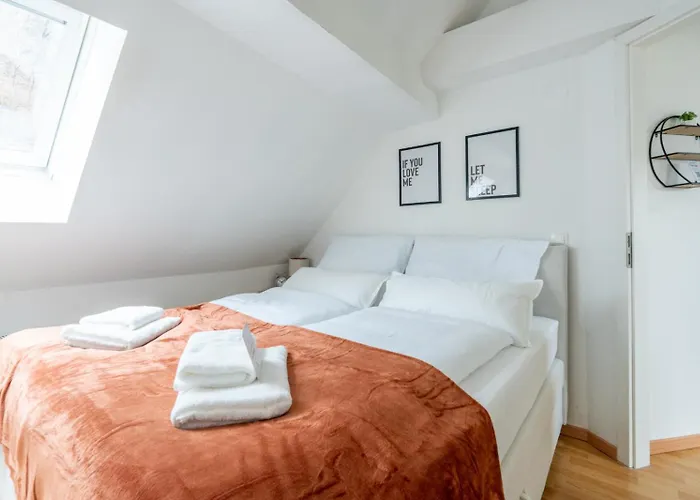 Large Maisonette I 90 M2 I For Groups & Families I 9 Guests I 3 카펜베르크