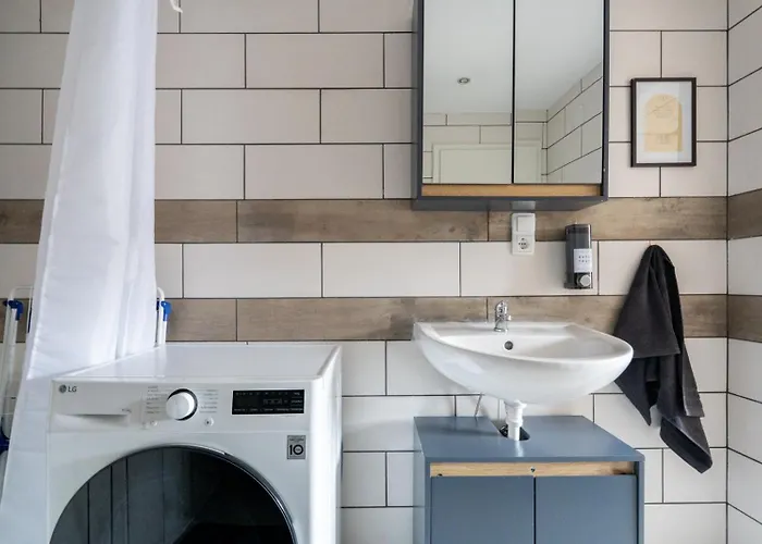 Large Maisonette I 90 M2 I For Groups & Families I 9 Guests I 3 카펜베르크